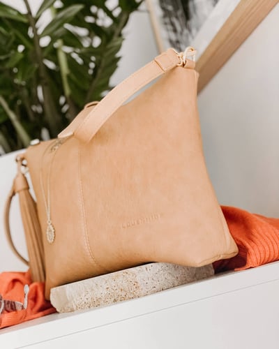 Daisy Crossbody Bag