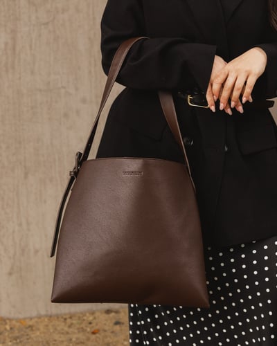 Peyton Shoulder Bag  - Chocolate - Lifestyle