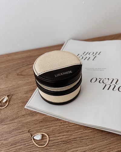 Loz Jewelry Box - Canvas Black - Lifestyle