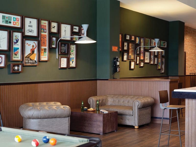 Sport Bar, the Snacks and Burgers restaurant at Excellence El Carmen