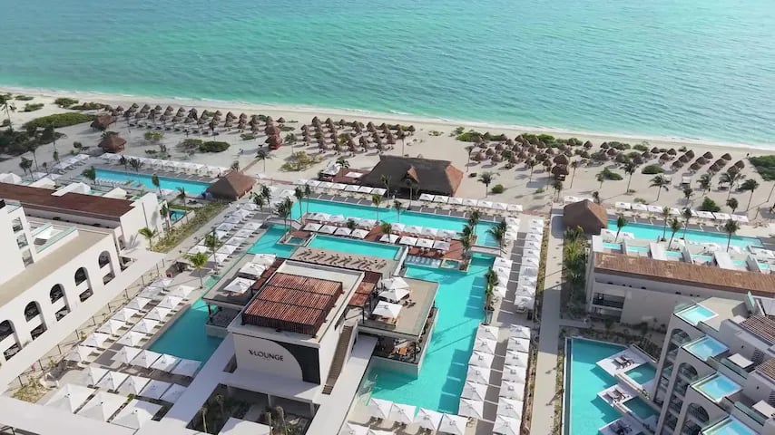Excellence Coral Playa Mujeres