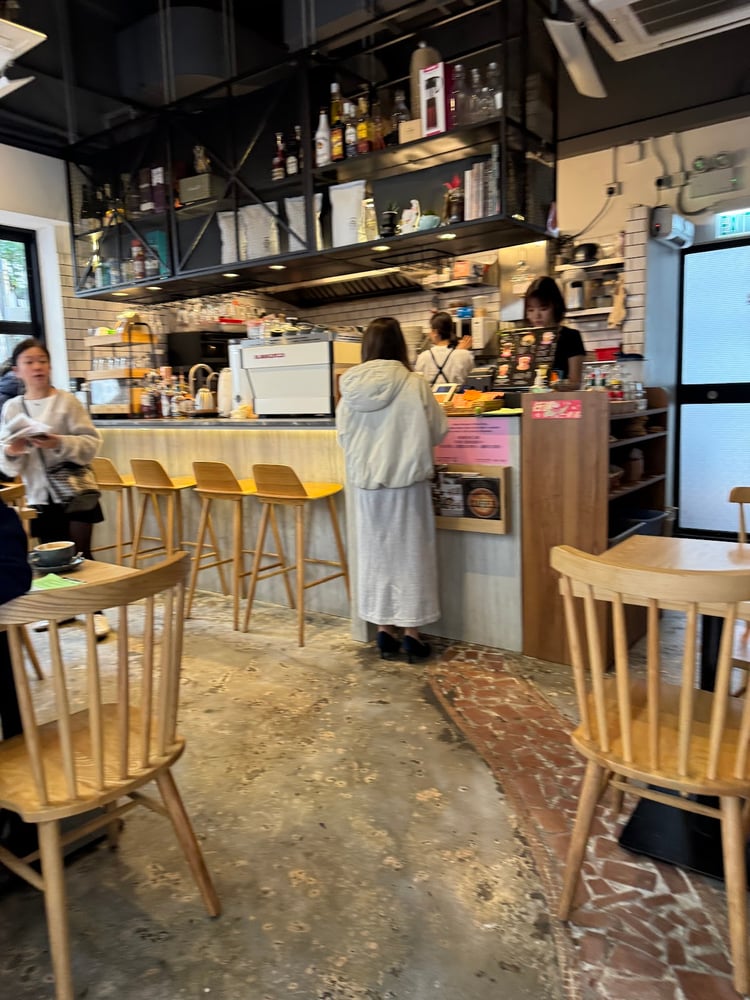 一日一咖啡吧 LOL Cafe Bar photo 2