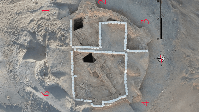 Horasan’da keşfedilen Ahameniş dönemine ait altı kuleli dairesel bir yapı