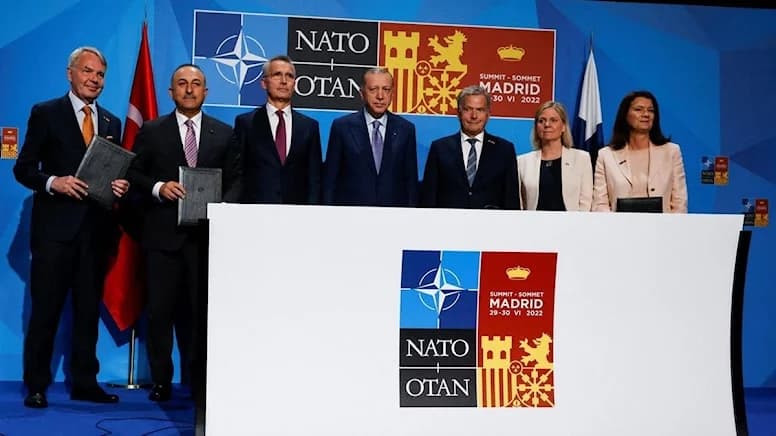 Finlandiya, İsveç NATO'ya Beklarken Türkiye Batı'dan Taviz Alıyor