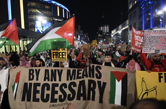 ABD'de binlerce kişi İsrail'in Gazze'deki saldırılarını protesto etti