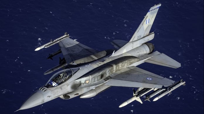 Yunanistan, Viper konfigürasyonuna modernize edilen 31. F-16 savaş uçağını test etti