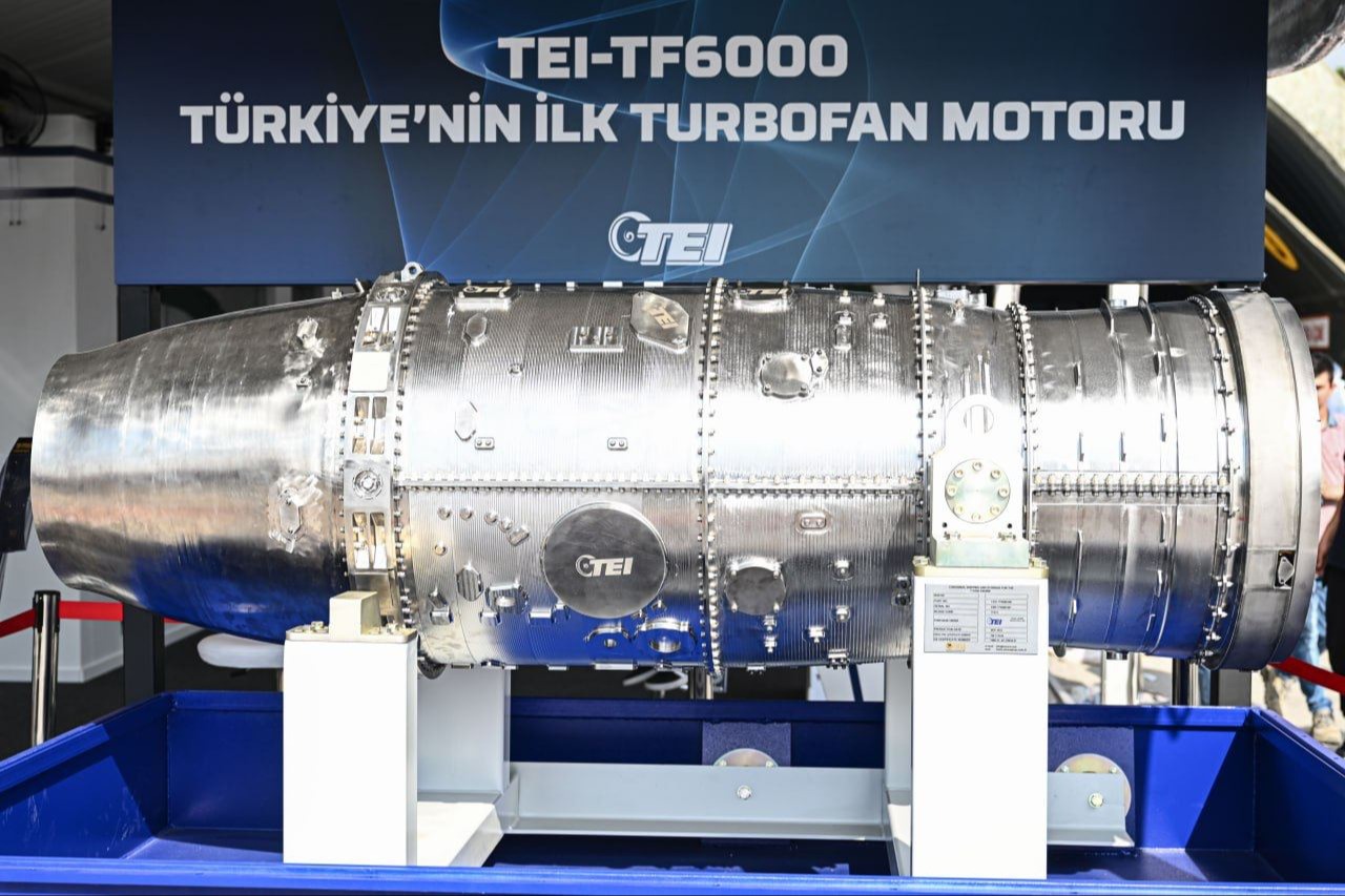 Türkiye'nin ilk milli turbofan uçak motoru TEI-TF6000 ilk kez ateşlendi