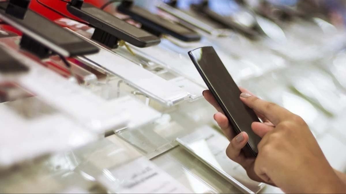 ÖTV’siz telefonda üst limit 10 bin TL!