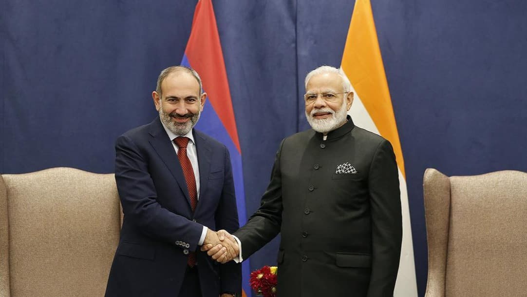 Hindistan Ermenistan'ı neden silahlandırıyor?