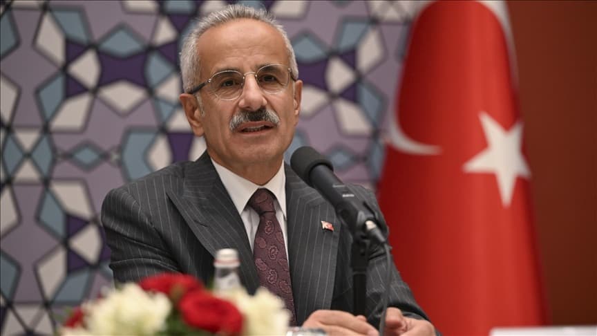 Uraloğlu'ndan "Discord" açıklaması: Erişim engeli istişaresi