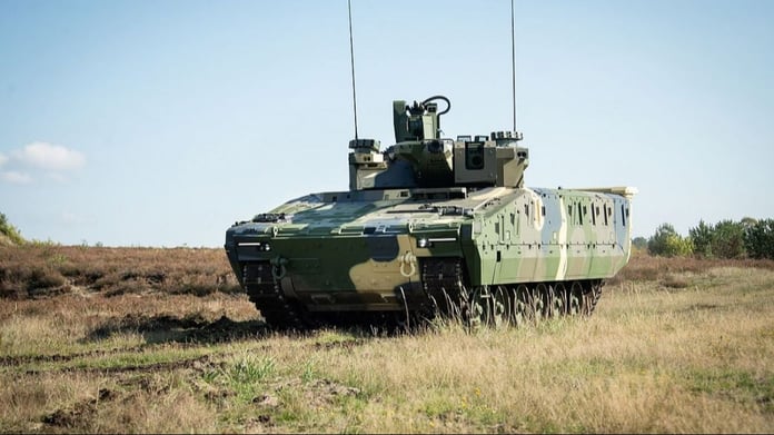 Ukrayna Rheinmetall'den ilk KF41 Lynx ZMA'sını teslim aldı