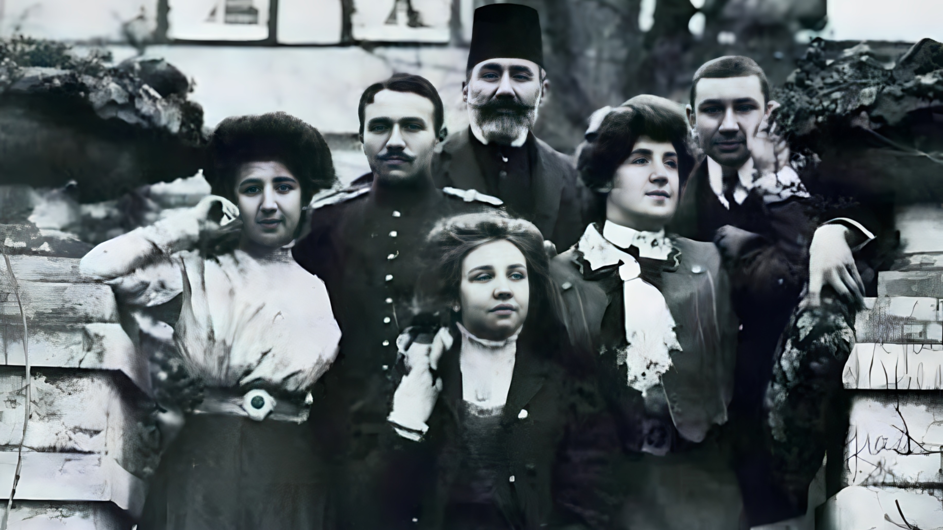 Şakir Paşa Ailesi.