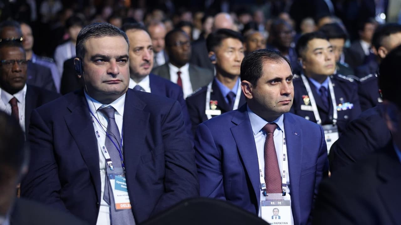 Ermenistan, Güney Kore’den silah almak için atağa geçti
