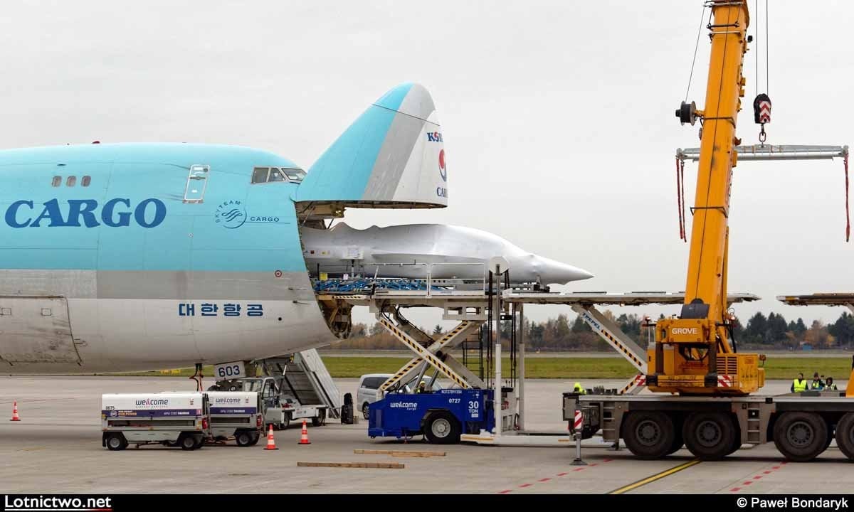 Polonya’ya ulaşan 11. ve 12. FA-50 eğitim uçağı Görsel: Paweł Bondaryk