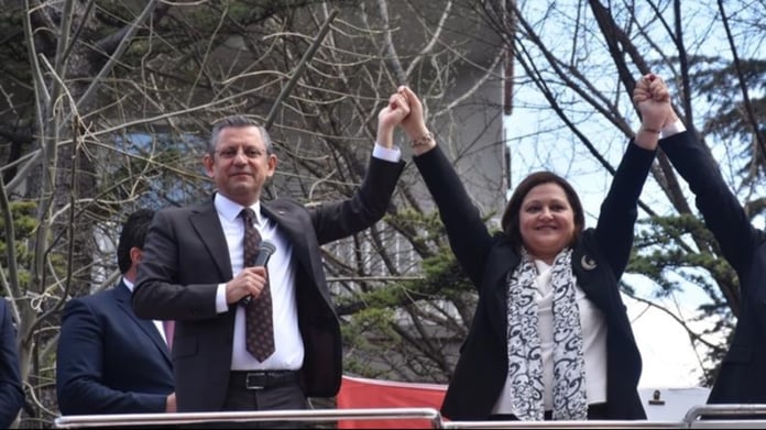 CHP Grup Başkanvekili Burcu Köksal kimlerin nasırına bastı?