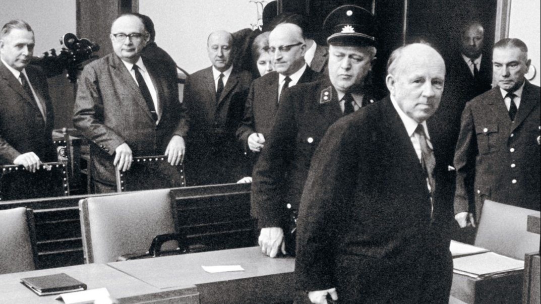 Alman Dışişleri Bakanlığı'nın Yahudi Masası Başkanı Franz Rademacher