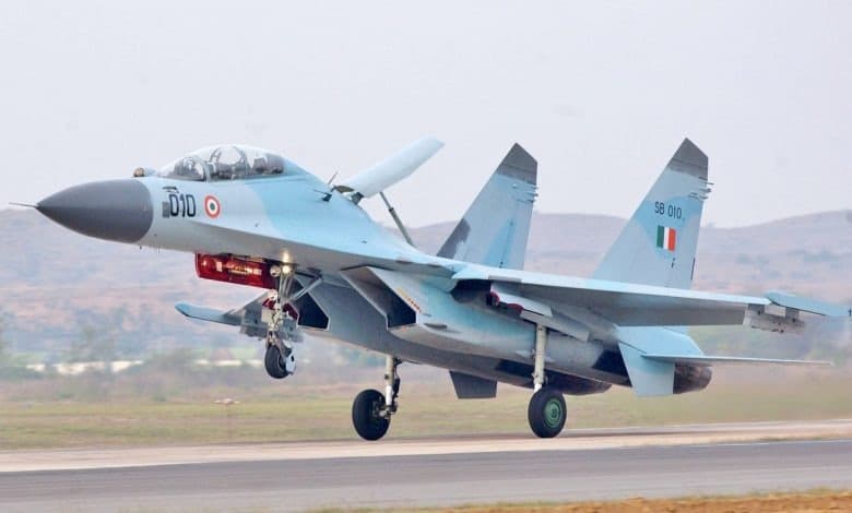 Hindistan, Su-30 MKI savaş uçaklarının hizmet ömrünü 20 yıl uzatacak