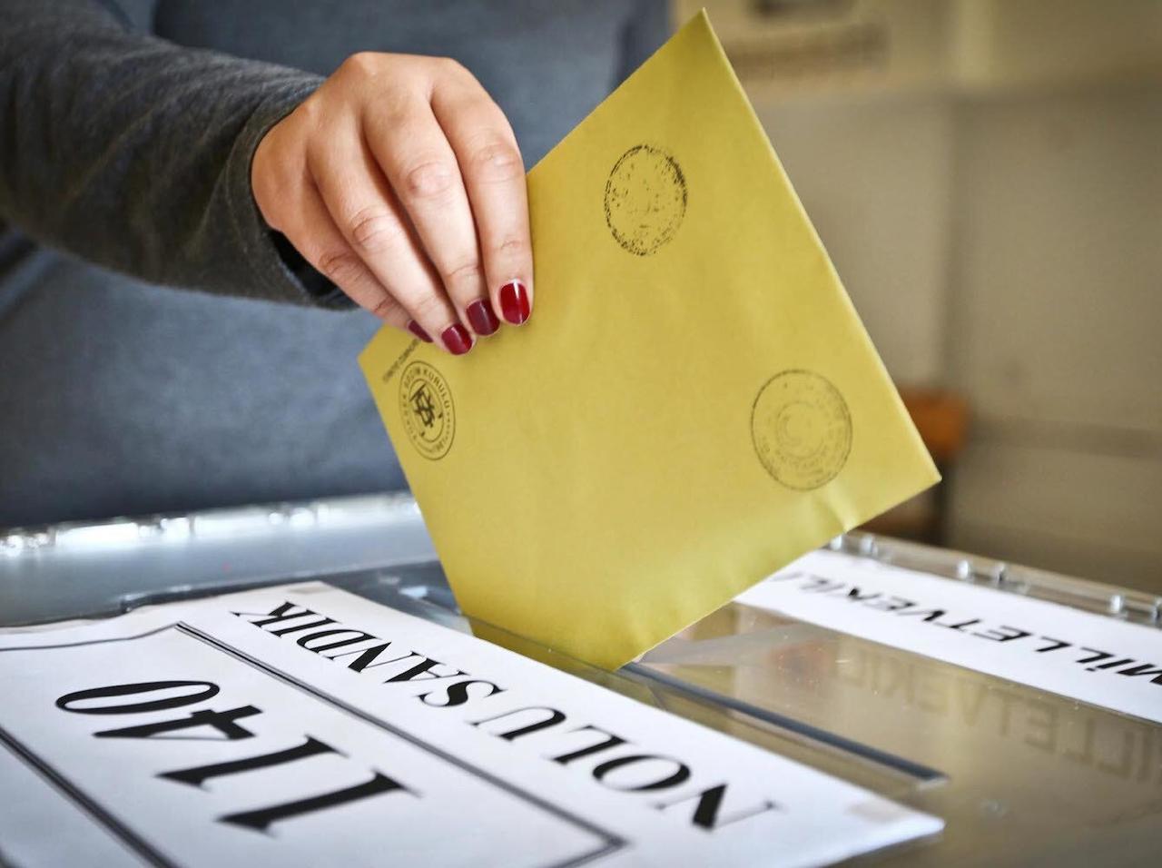 ORC anketi: Kadın seçmenlerin tercihi AK Parti