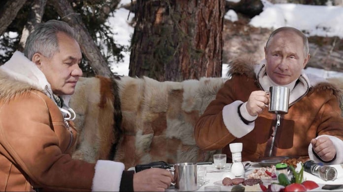 Rusya Devlet Başkanı Putin sürpriz bir değişiklikle Savunma Bakanı Şoygu'nun görev yerini değiştirdi