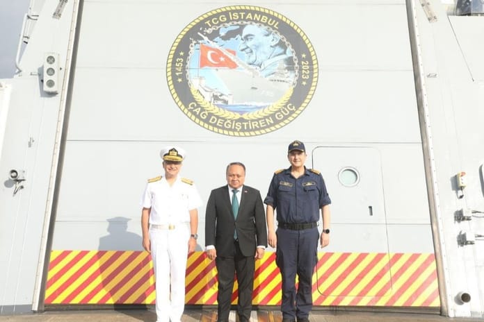 Endonezya Deniz Kuvvetleri Komutanı: Türkiye’den fırkateyn alacağız