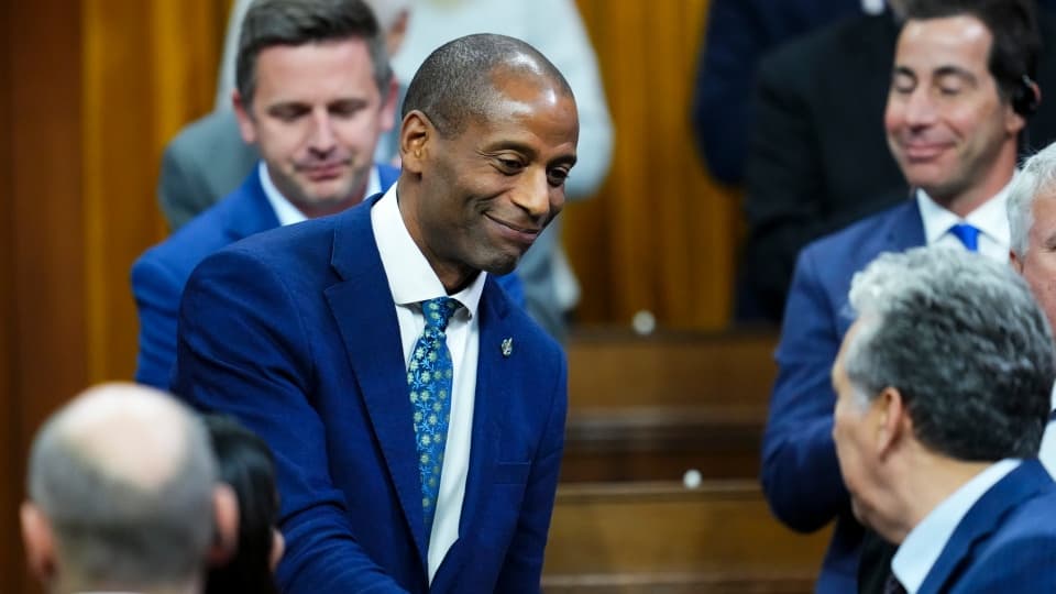 Kanada’da ilk kez bir siyahi Parlamento Başkanı oldu