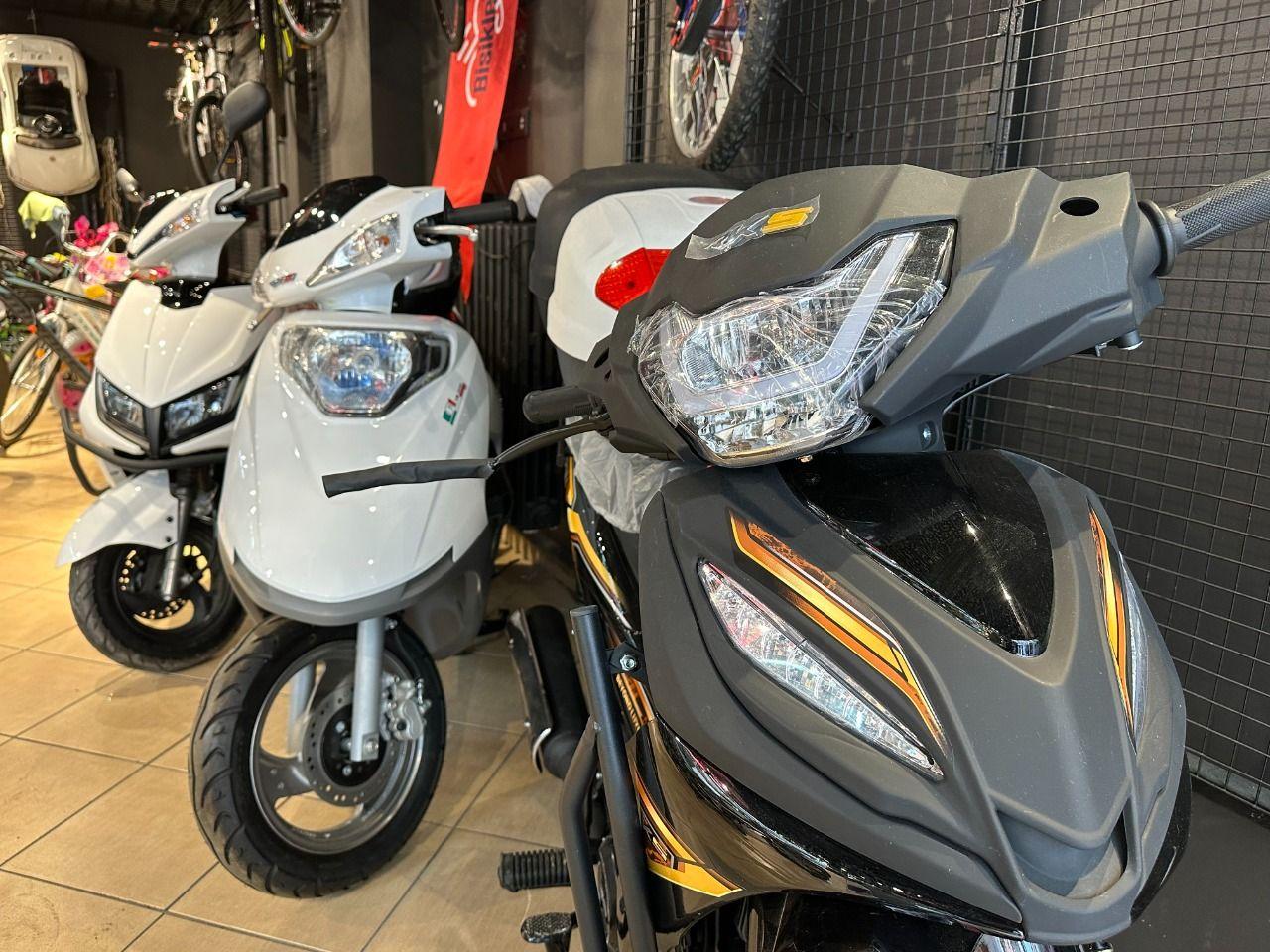 Bakan Yerlikaya'dan 125 cc altı motosiklete B sınıfı ehliyet’ açıklaması