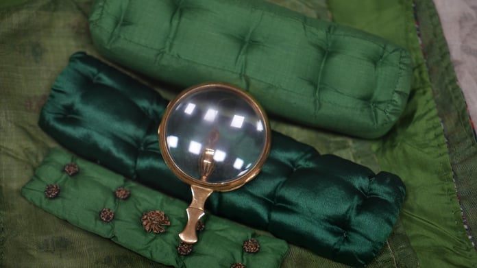 Yıldız Sarayı’ndan 100 yıl önce devredilen kutsal emanetler gün yüzüne çıktı