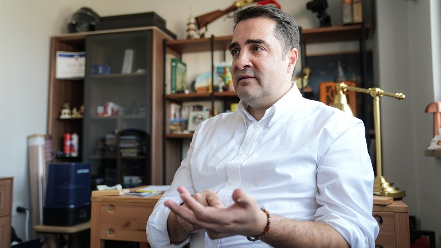 Yangın faciasında ailesiyle birlikte kurtuldu, korku dolu dakikaları anlattı