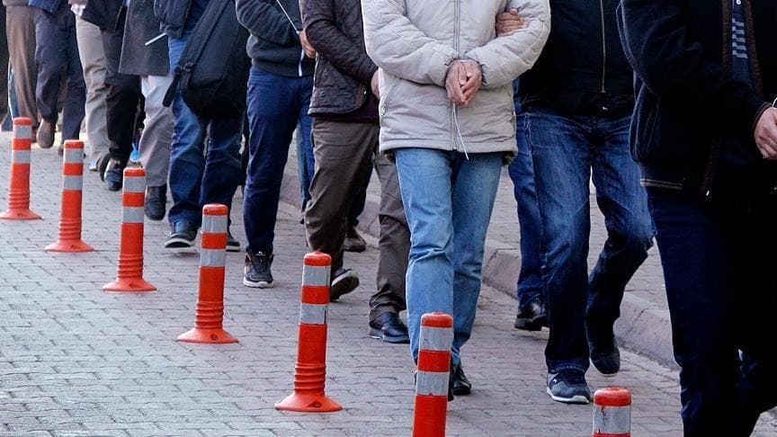 Araç kiralama dolandırıcılığı operasyonunda 83 tutuklama