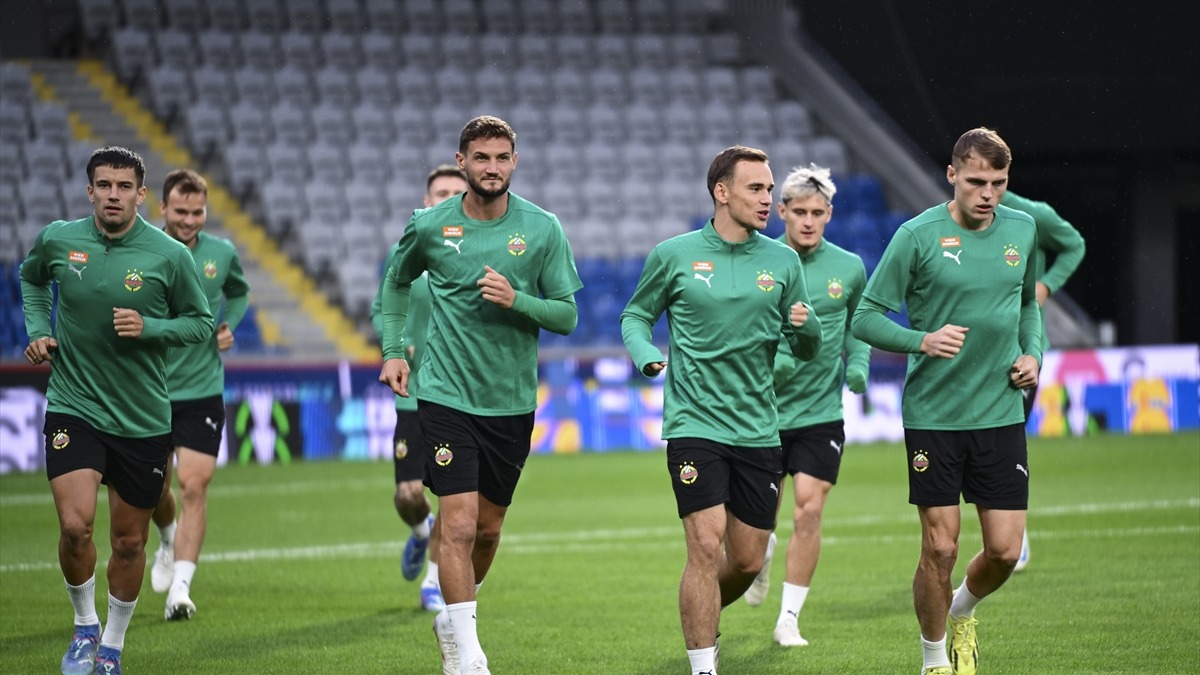 Başakşehir - Rapid Wien CANLI izle