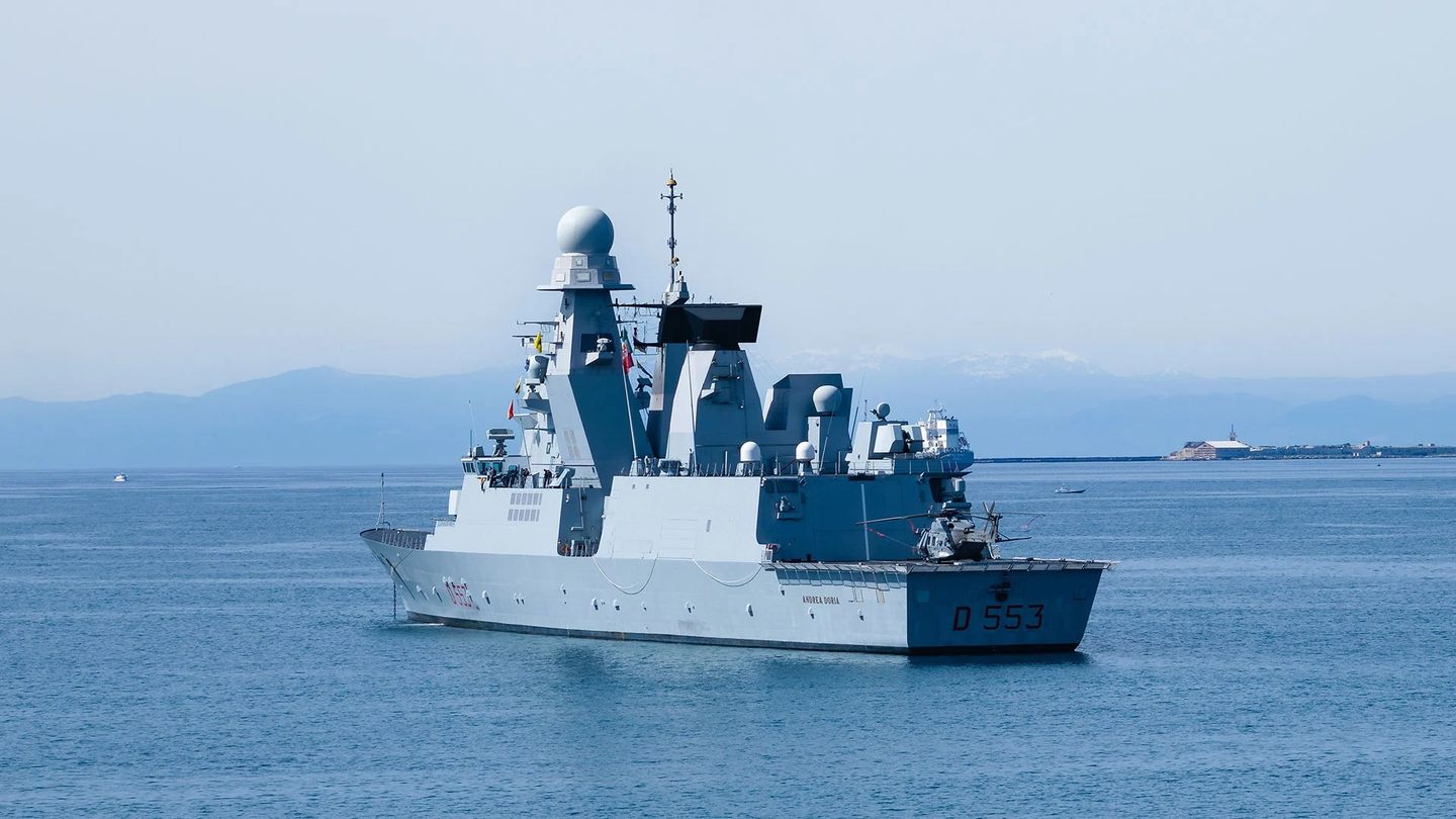 Türk Donanması'nın son projelerini hayata geçirmesinin ardından Yunanistan harekete geçti