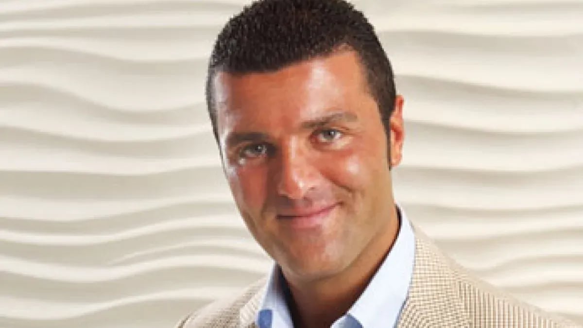 Emir Sarıgül kimdir?