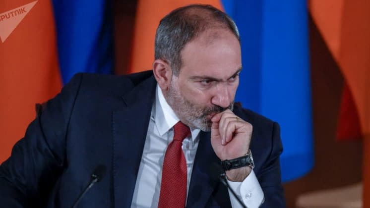 Ermenistan muhalefeti Nikol Paşinyan'ın azledilmesini istiyor