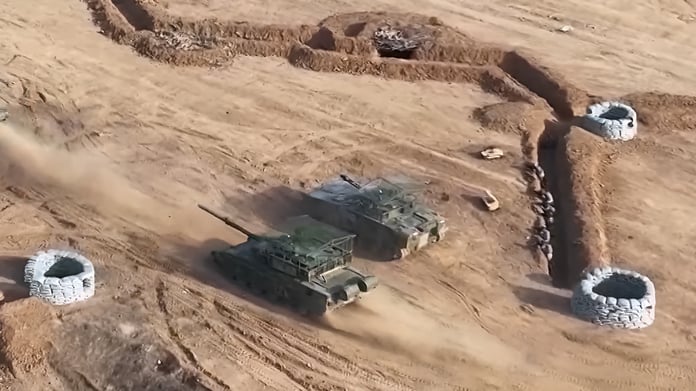 Çin drone savaşı için hazırlanıyor