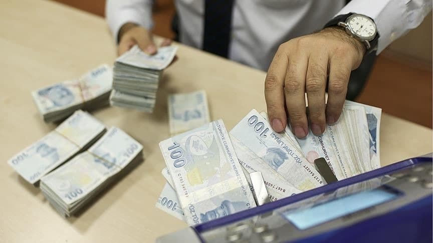 Gelir dağılımında bozulma zirveyi gördü