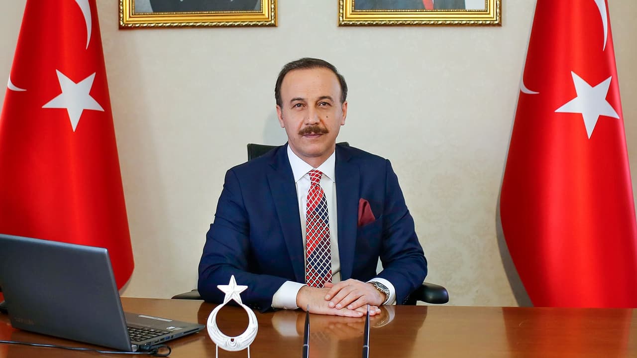Isparta Valisi Abdullah Erin kimdir?