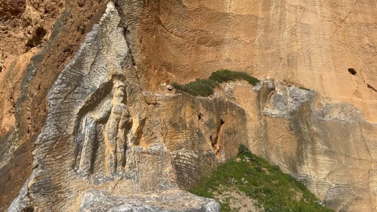 2 Bin Yıllık Herkül Kabartması Yok Olma Tehdidi Altında