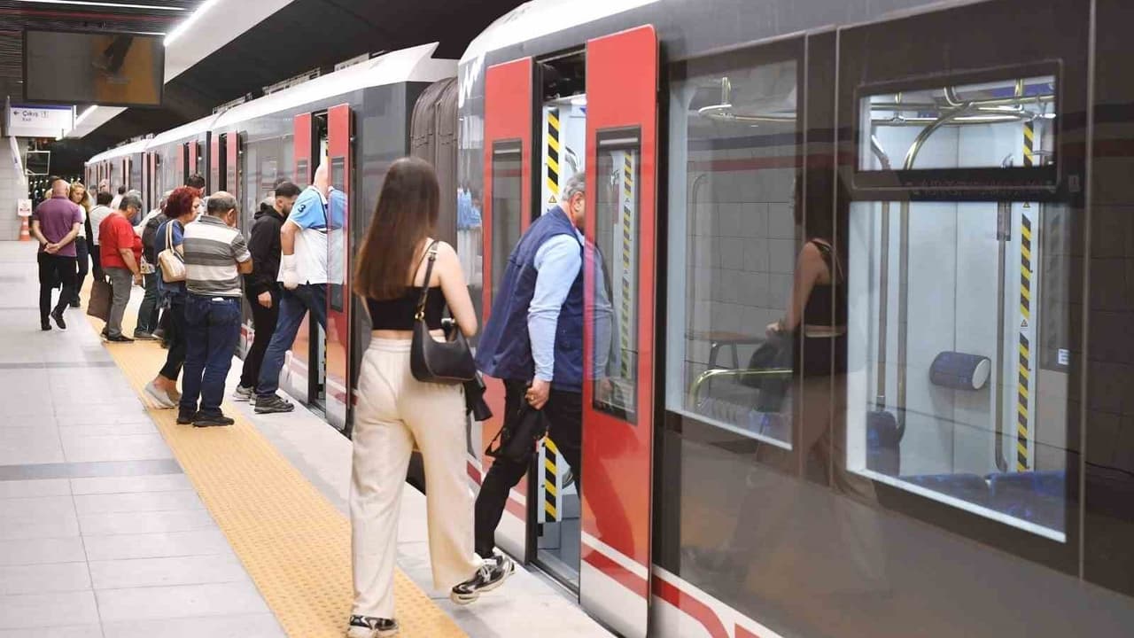 İBB'den toplu ulaşım ücretlerine rekor zam teklifi!