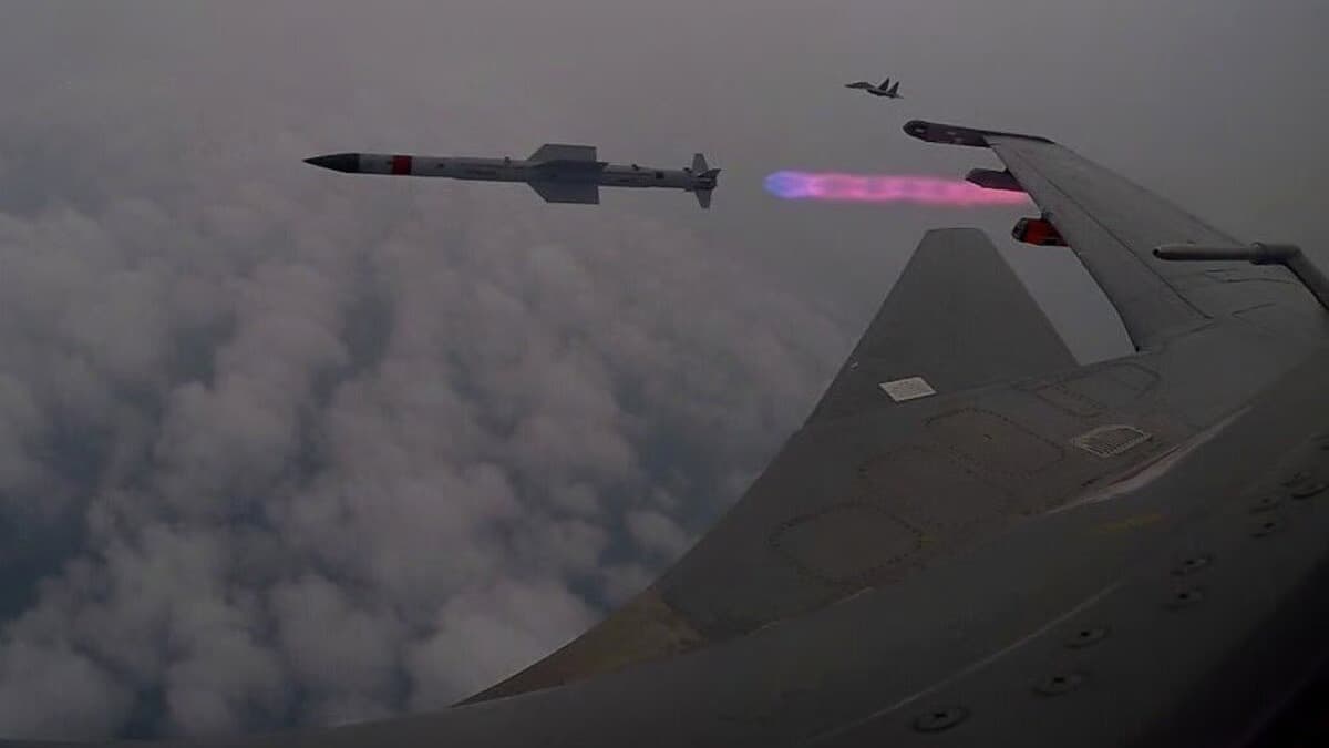 Hindistan Hava Kuvvetleri, 200 adet Astra Mark 1 hava-hava füzesinin üretimini onayladı