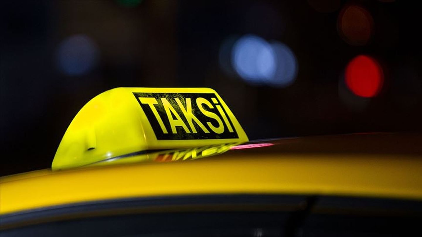 2500 yeni taksi plakası trafiğe çıkacak! Yeni taksi sistemi nasıl olacak?