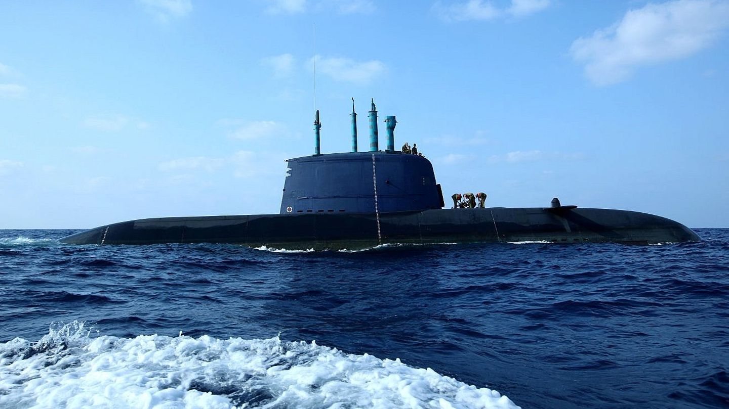 İsrail'in yeni denizaltısı tanıtıldı