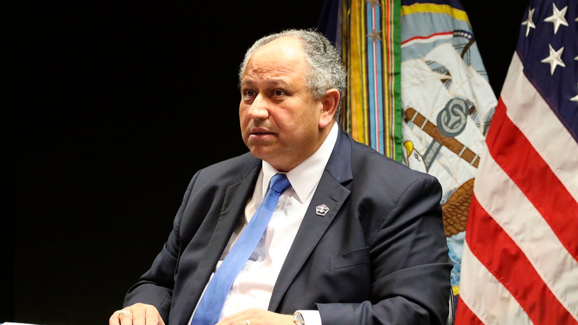 Carlos Del Toro