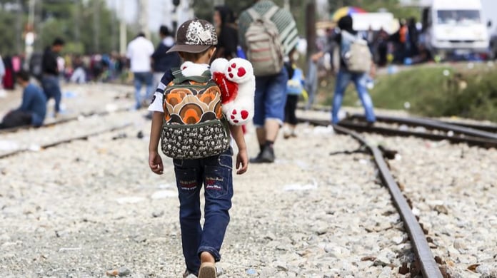 İngiltere'de sığınmacı krizi: Çocuklar yanlışlıkla yetişkin olarak sınıflandırılıp Ruanda'ya sınır dışı edildi