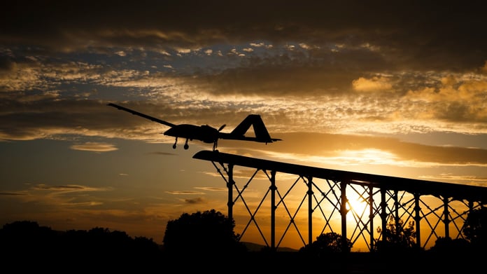 Bayraktar TB3 kısa pistli bir gemiden iniş kalkış yapmayı başaran ilk İHA oldu