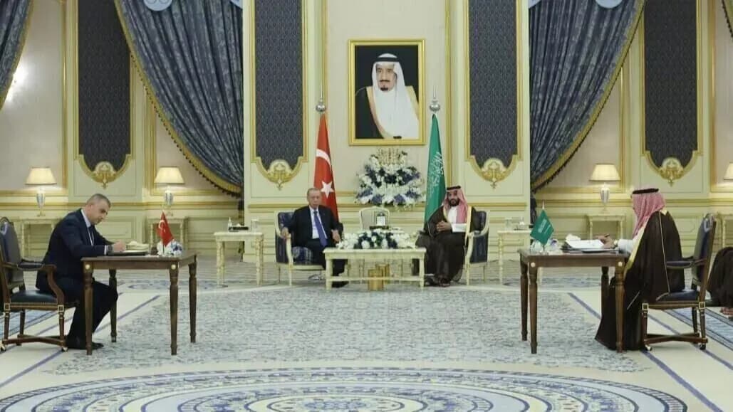 Arab News: Türkiye, savunma sanayisini diplomatik etkisini artırmak için kullanıyor