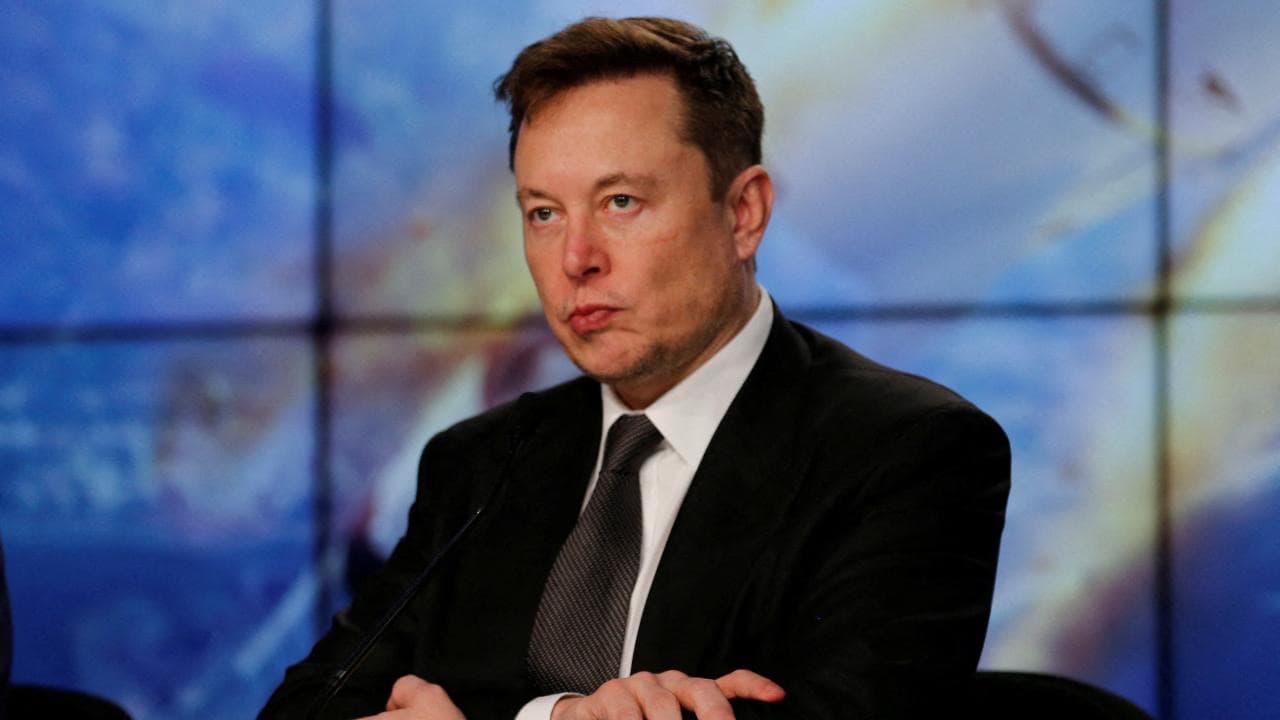 Elon Musk ve Mark Zuckerberg yine karşı karşıya!