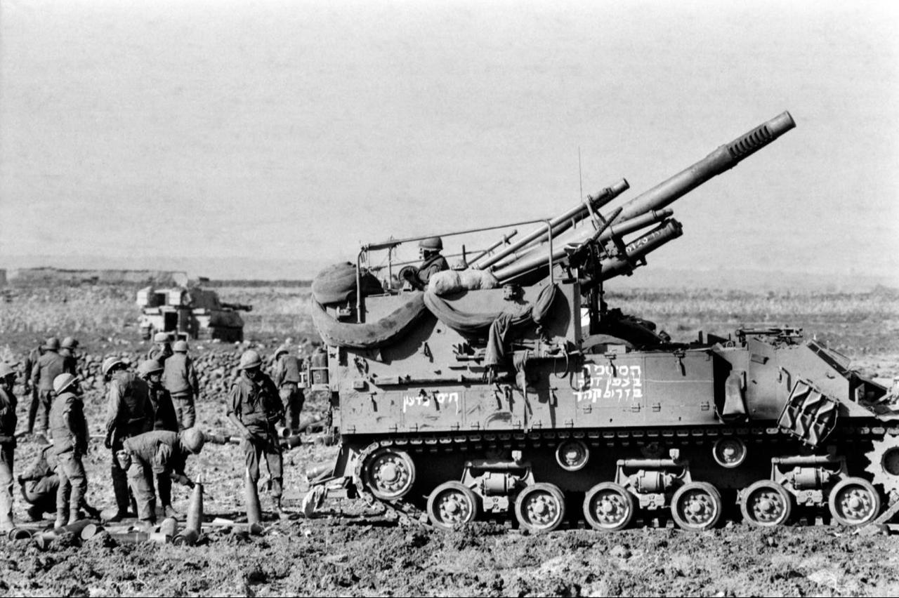 İsrail, 1973'te ABD'ye nükleer şantaj yapmış