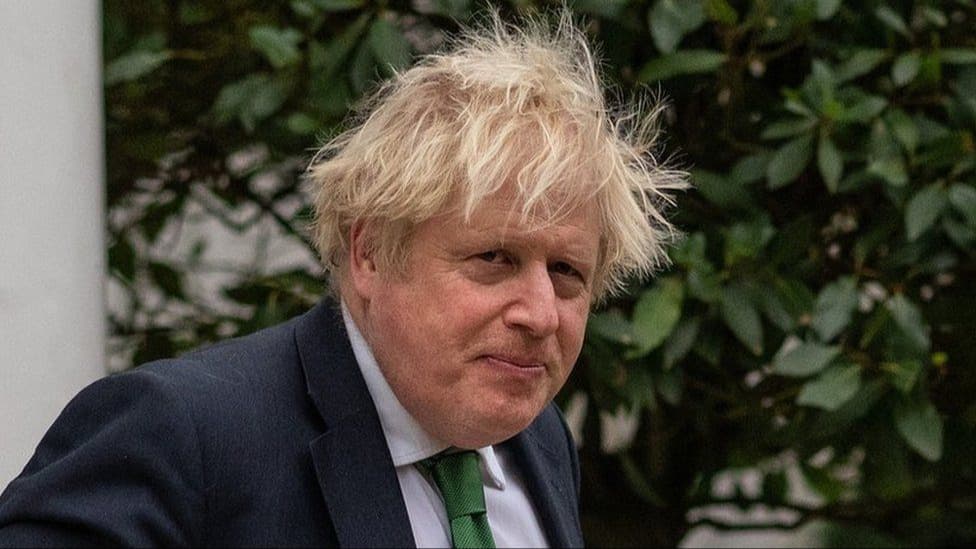 Eski İngiltere Başbakanı Boris Johnson milletvekilliğinden istifa etti