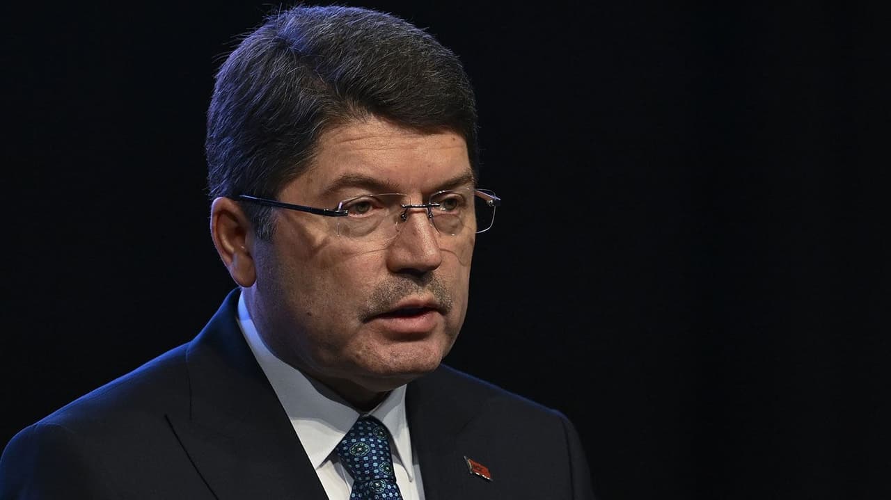 Adalet Bakanı Yılmaz Tunç'tan patlama ile ilgili açıklama