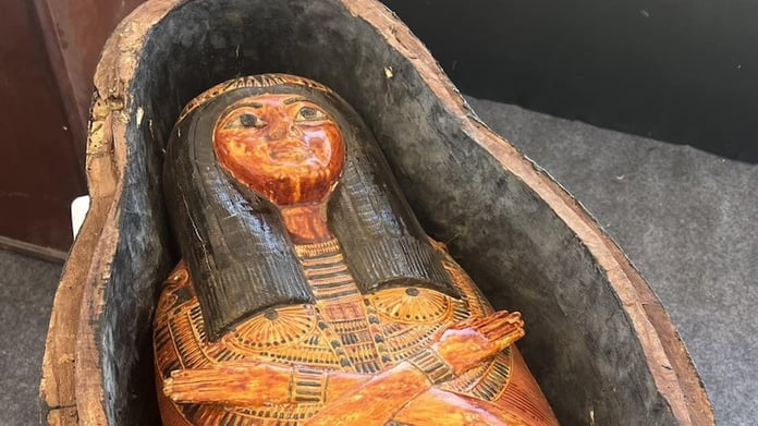 Mısırlılar ölülerini ilk kez ne zaman mumyaladı?